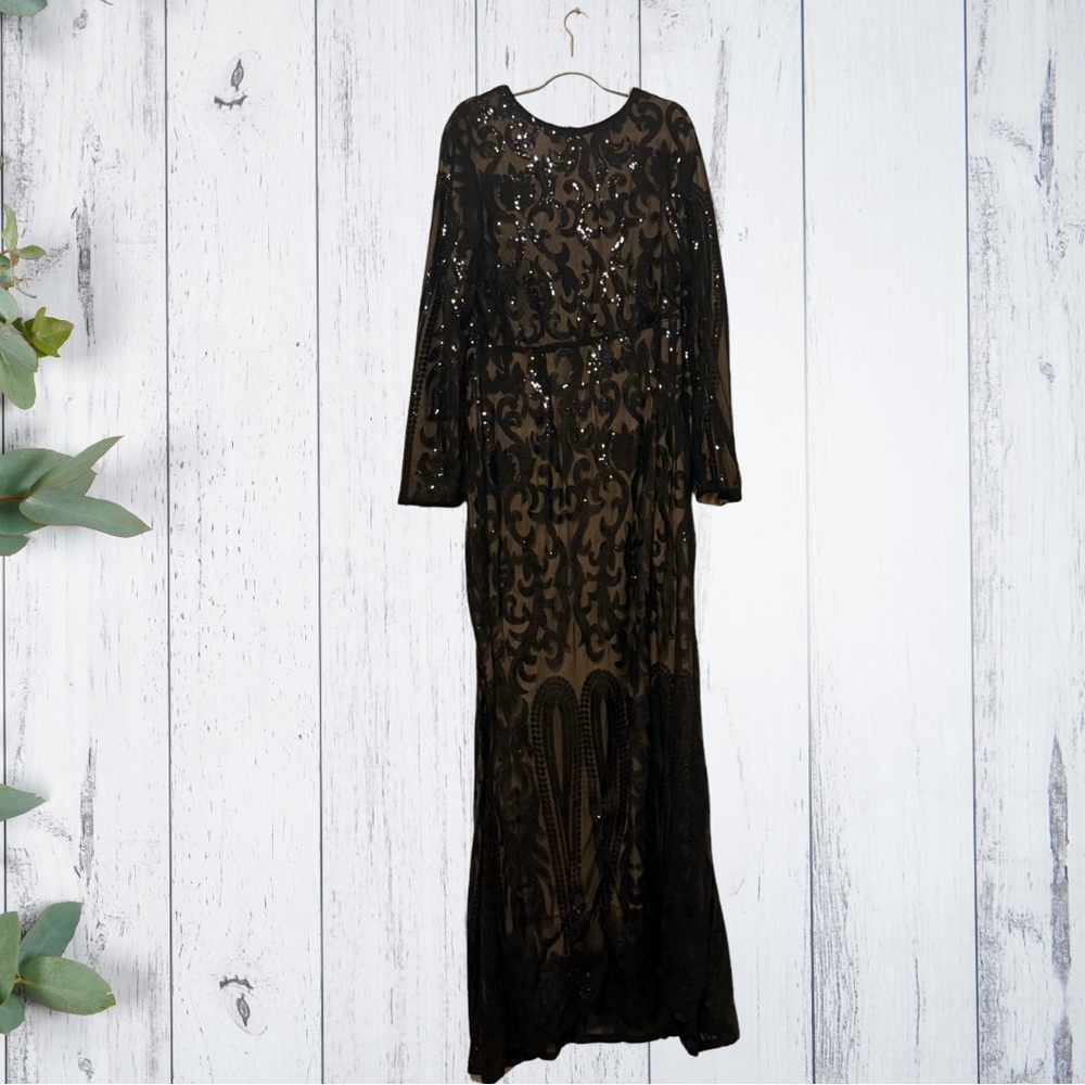 Elegant Black Lace Evening Dress